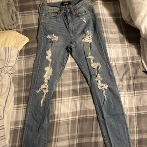 Aero Distressed Cheeky Jegging - size 2 - women